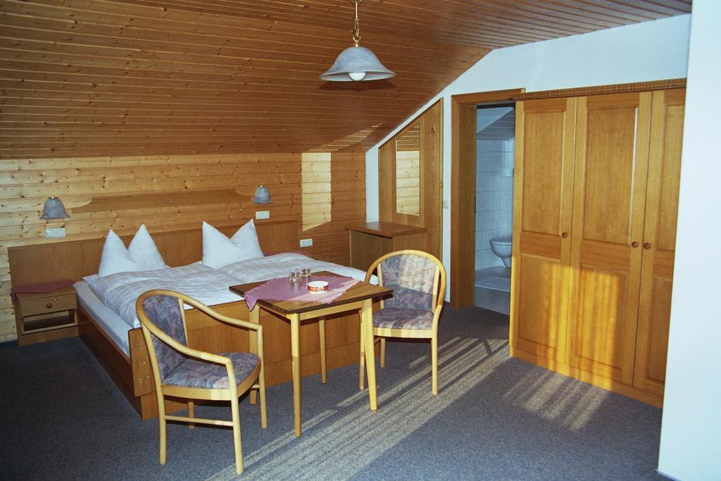 Hotel-Gasthof Zum Oberen Wirt 레겐 외부 사진