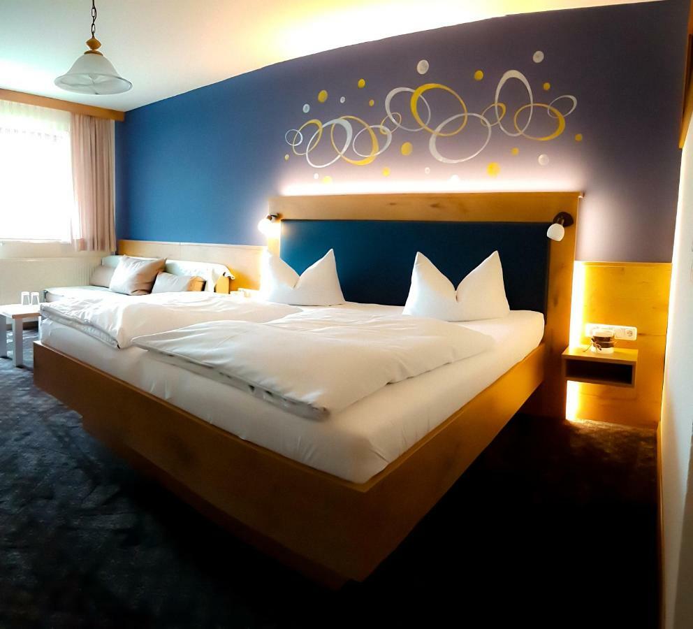 Hotel-Gasthof Zum Oberen Wirt 레겐 외부 사진