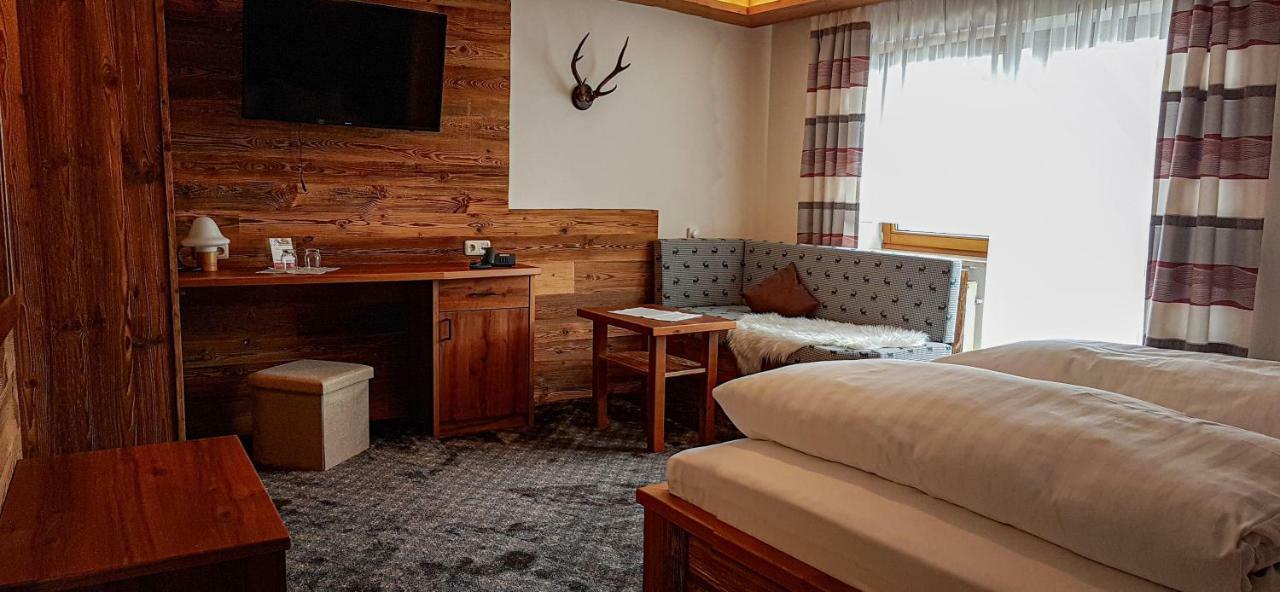 Hotel-Gasthof Zum Oberen Wirt 레겐 외부 사진