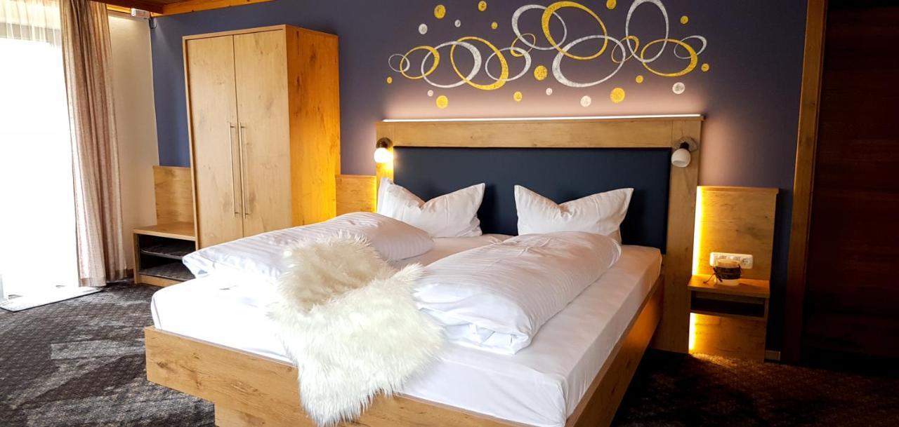 Hotel-Gasthof Zum Oberen Wirt 레겐 외부 사진